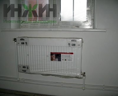 Монтаж радиатора отопления с боковым подключением