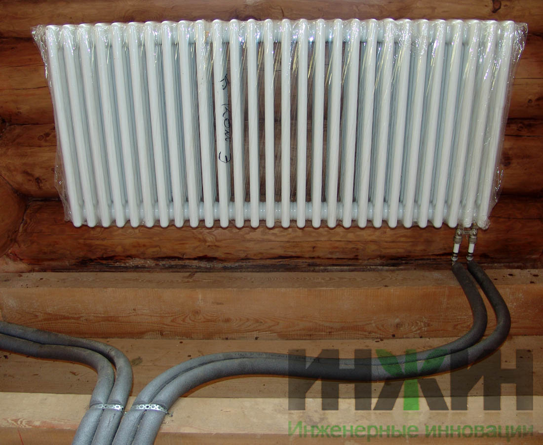 Радиатор отопления Zehnder, монтаж в деревянном доме из бревна