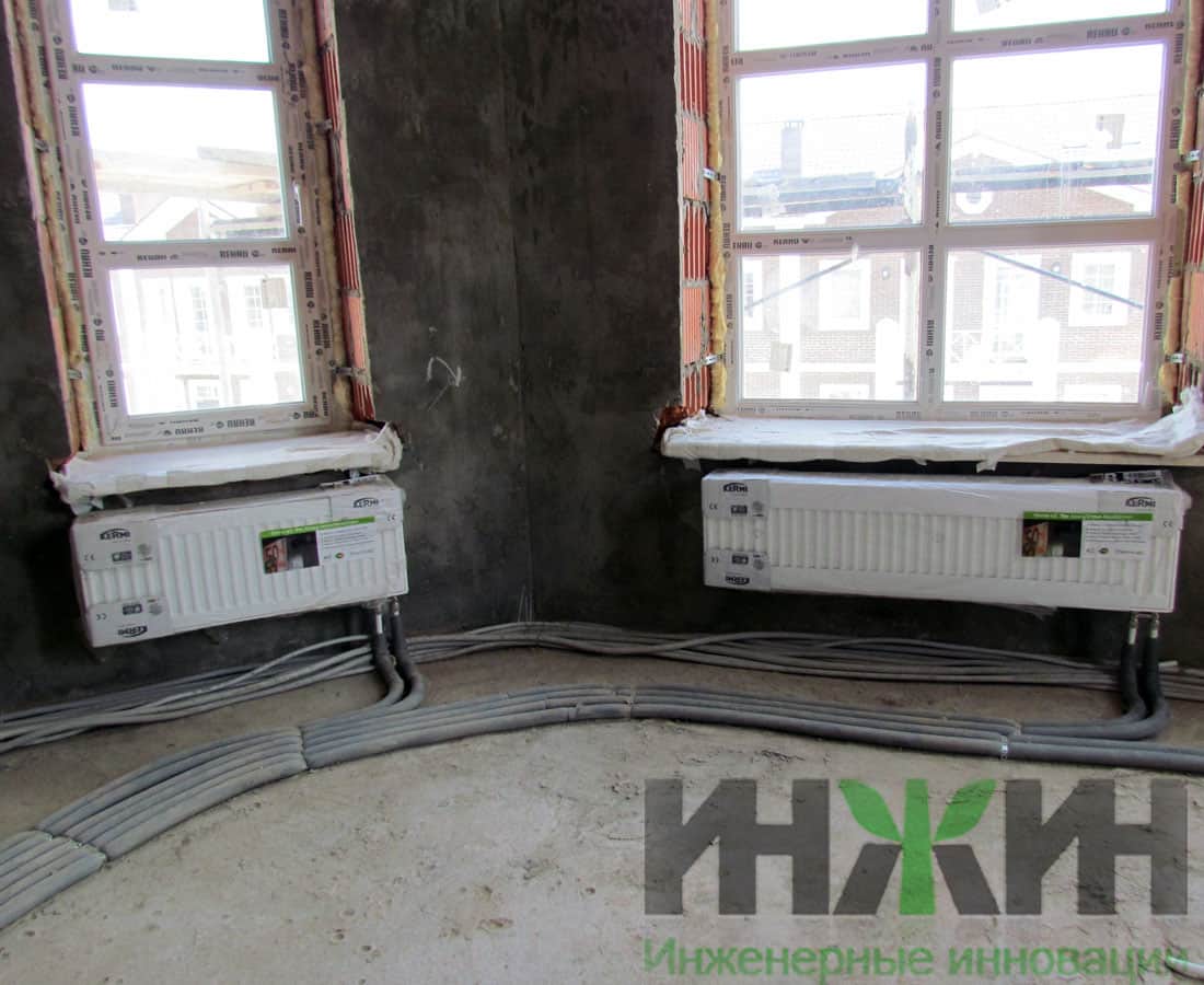 Монтаж радиаторов отопления в комнате частного дома., фото отопления 423