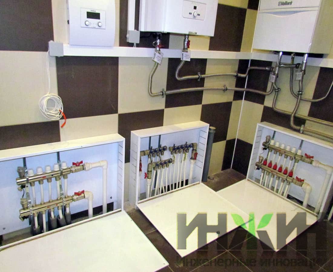 Коллекторы отопления и теплого пола, монтаж в котельной частного дома в Московской области