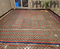 Монтаж теплого пола на кухне дома в КП "Березовый парк 4"