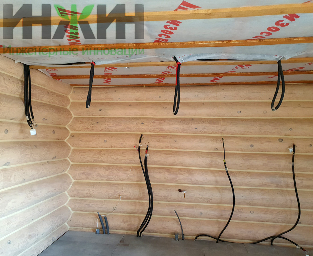 Монтаж открытой электропроводки в деревянном доме с баней в КП «Ивушкино»
