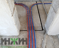 Трубы отопления и водопровода, монтаж в частном доме в КП "Дачный-2"