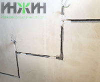 Монтаж электропроводки на лестнице кирпичного дома в КП "Дачный-2"