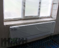 Монтаж радиатора Kermi под окном