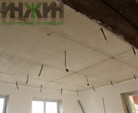 Монтаж электропроводки на потолке дома в КП "Кстининское Озеро"