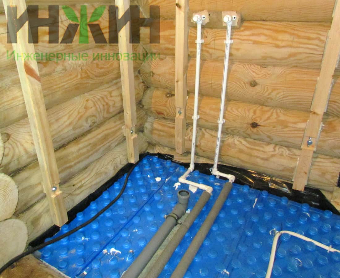 Монтаж водоснабжения в деревянном доме