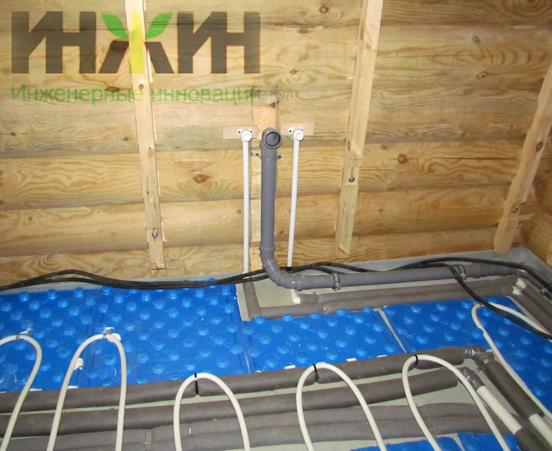 Монтаж водопровода и канализации в деревянном доме
