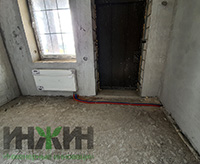 Монтаж панельного радиатора Kermi в прихожей дома в КП "Павловы Озера"
