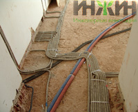 Скрытая электропроводка в полу дома в ПЖСК "Полесье"