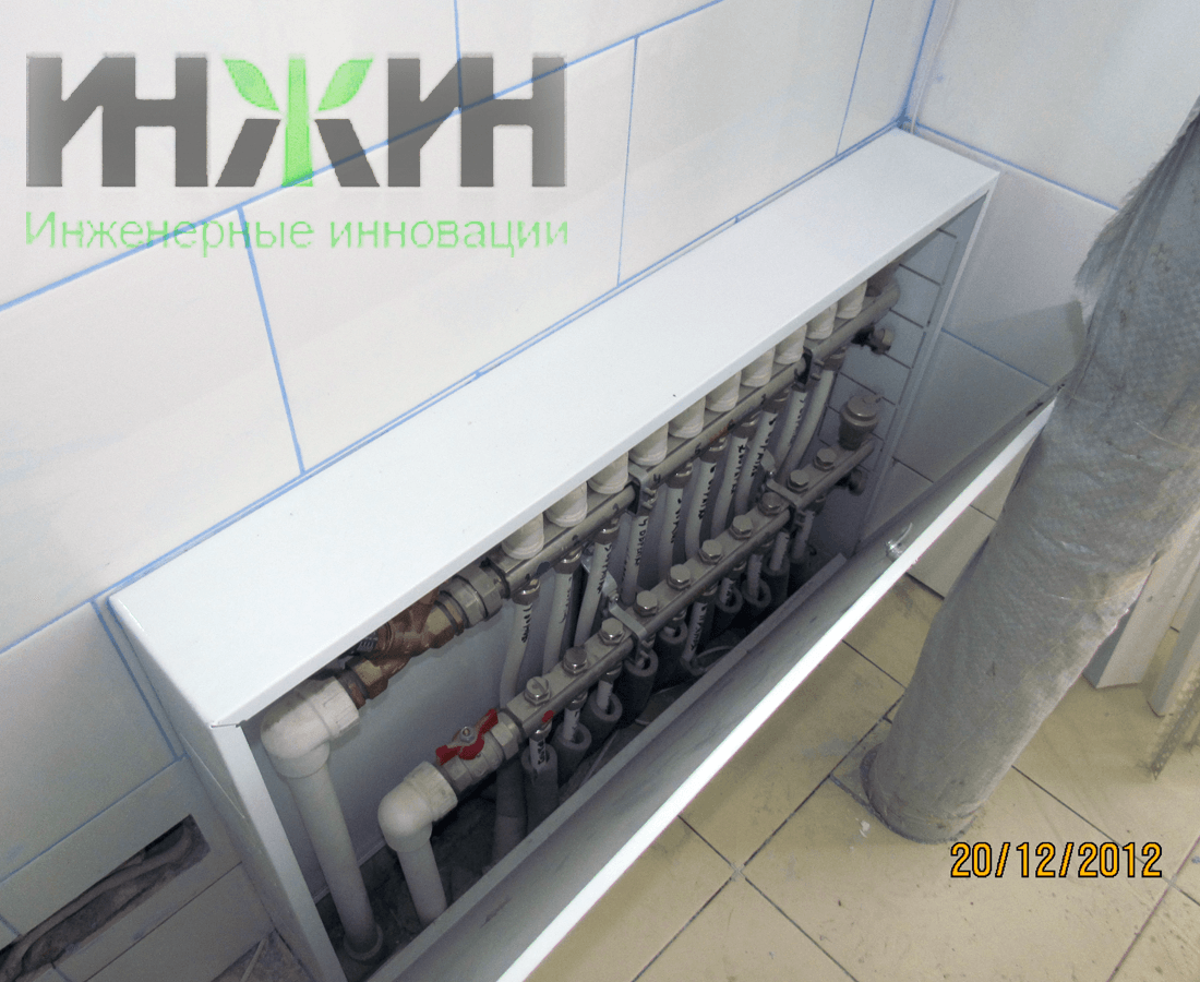 Монтаж коллекторной системы отопления в частном доме, установка наружного коллекторного шкафа