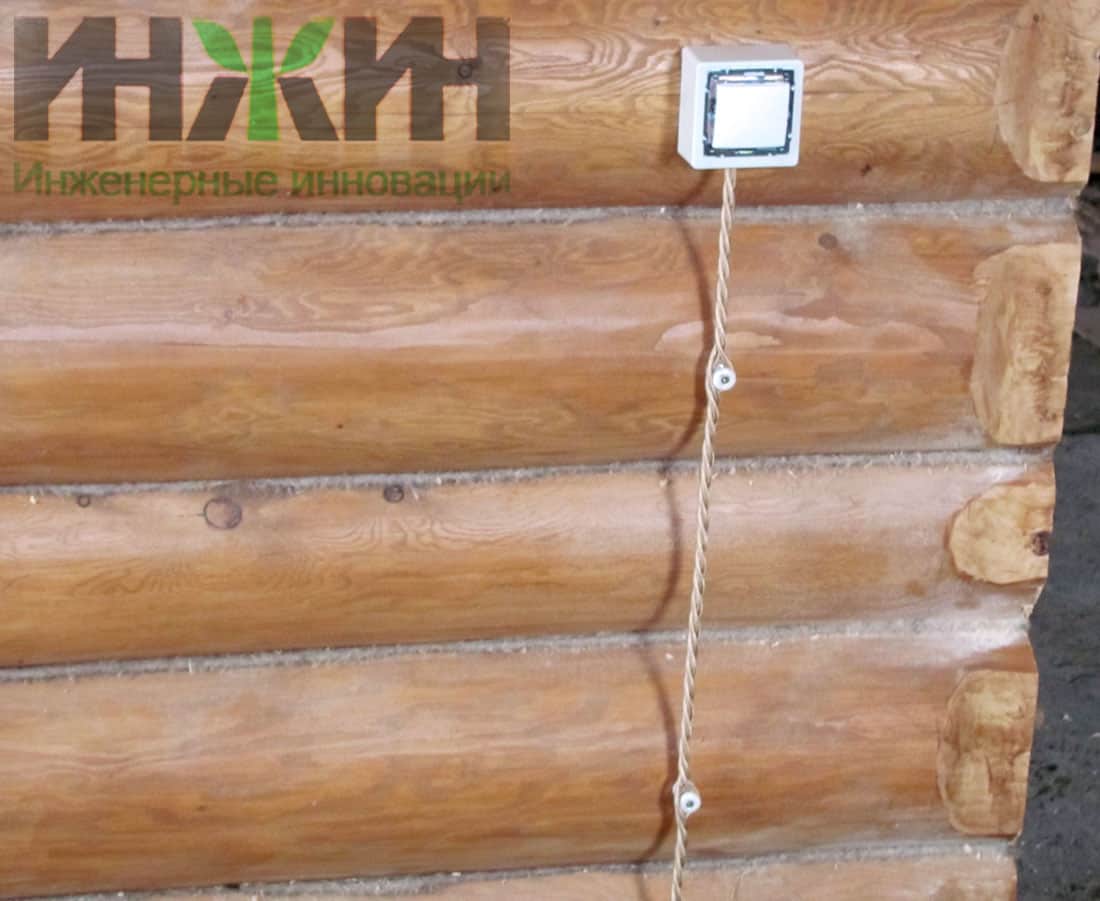 Монтаж электрики в деревянном доме, декоративный кабель