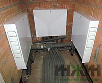Установка коллекторных шкафов отопления и водоснабжения в доме в г. Чехов