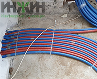 Монтаж труб системы отопления из сшитого полиэтилена Rehau в частном доме в Звенигороде
