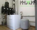 Напольный котел Vaillant с коллектором Meibes в котельной дома в КП 